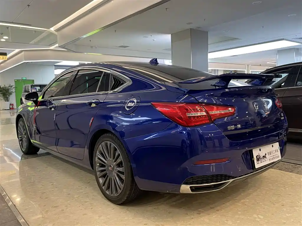 Hongqi Hongqi H5 — миниатюра 13