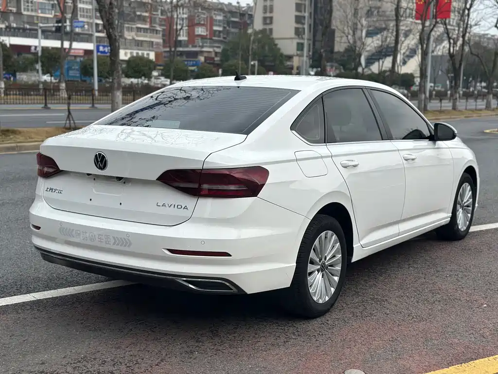 VOLKSWAGEN LAVIDA
