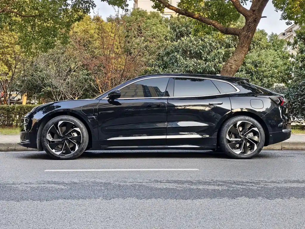 ZEEKR EXTREME KRYPTON 001