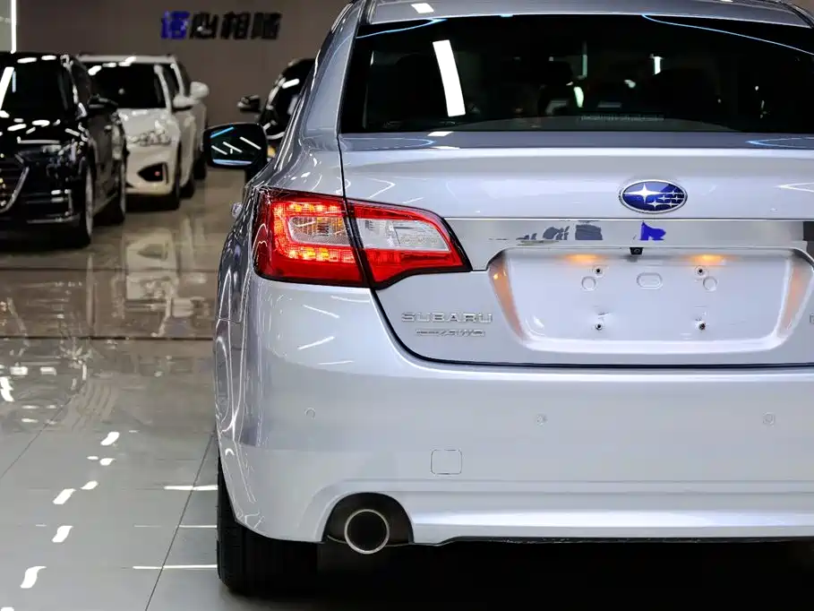 Subaru Legacy 2016 2.5i