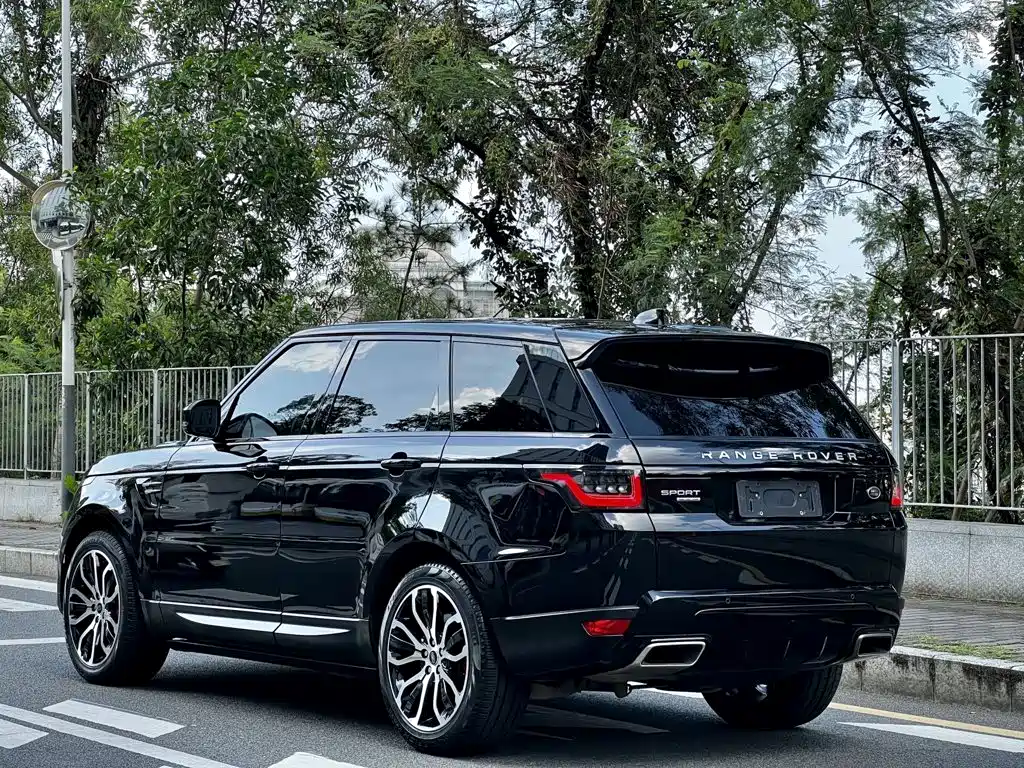 Land Rover Sport — миниатюра 5