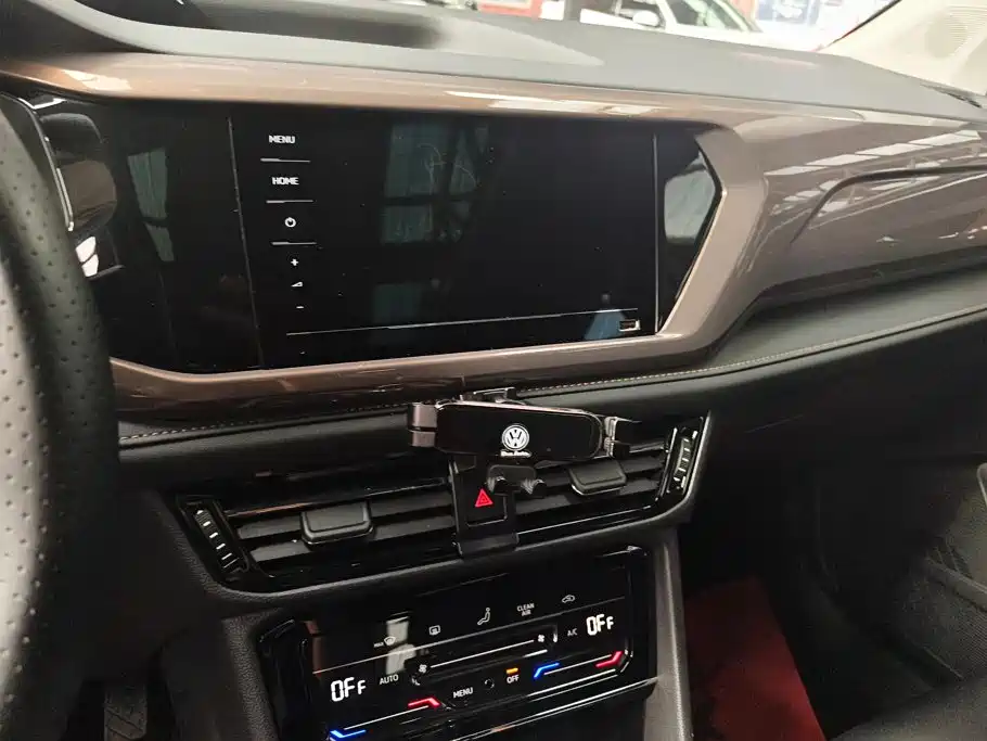 Volkswagen Tharu — миниатюра 13