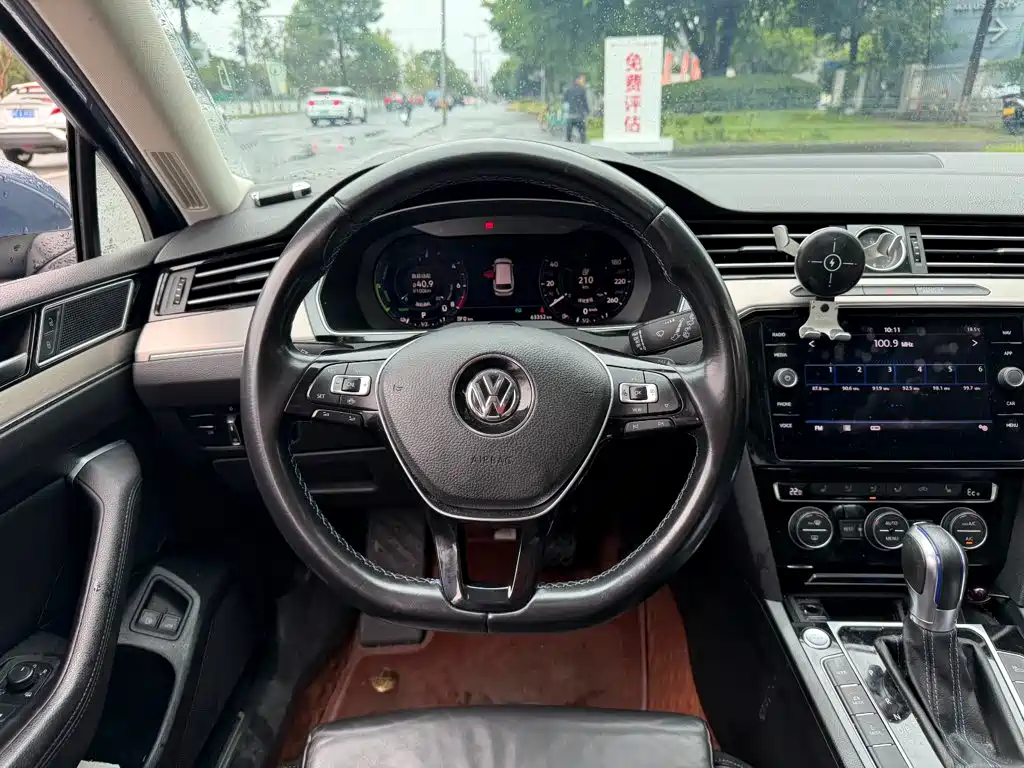 Volkswagen Viloran New Energy — миниатюра 14