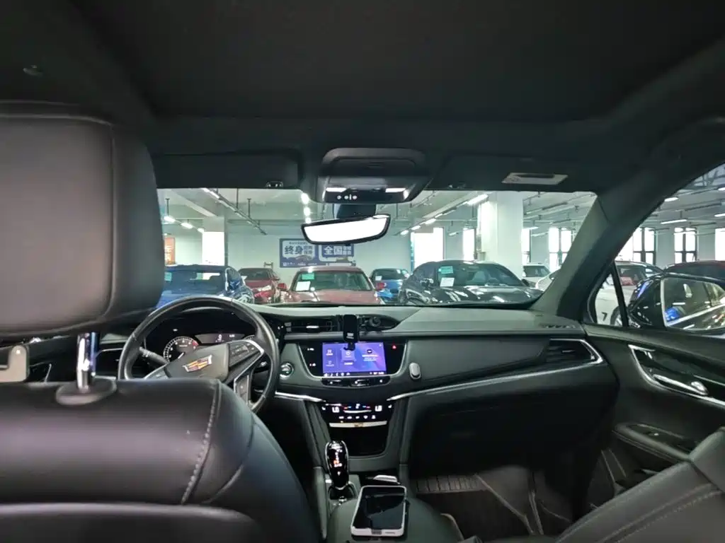 Cadillac XT5 — миниатюра 18
