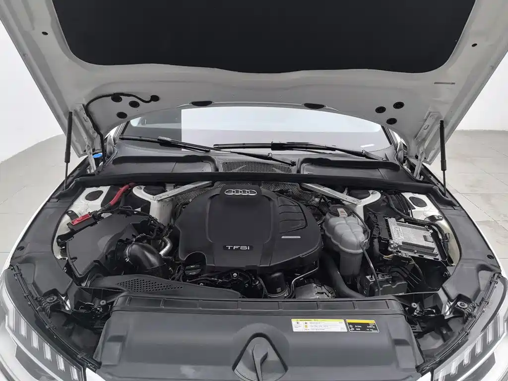 Audi A4L — миниатюра 6