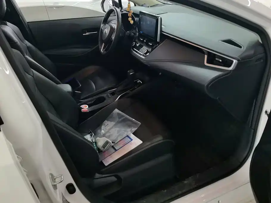 Toyota Corolla — миниатюра 8