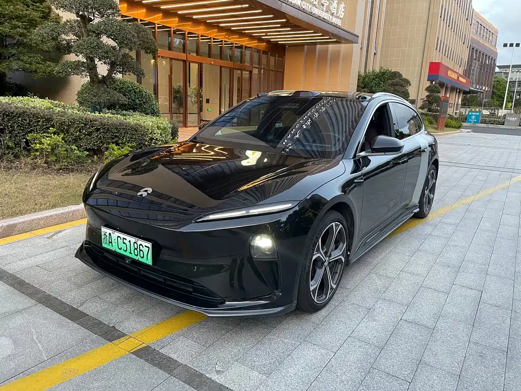 NIO ET5T