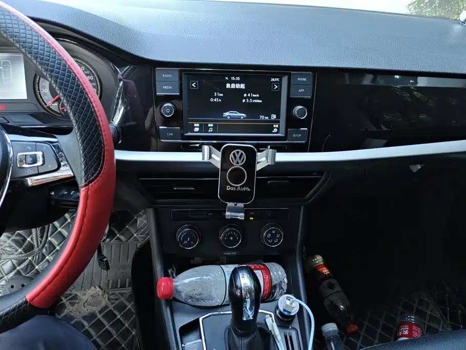 Volkswagen Lavida — миниатюра 13