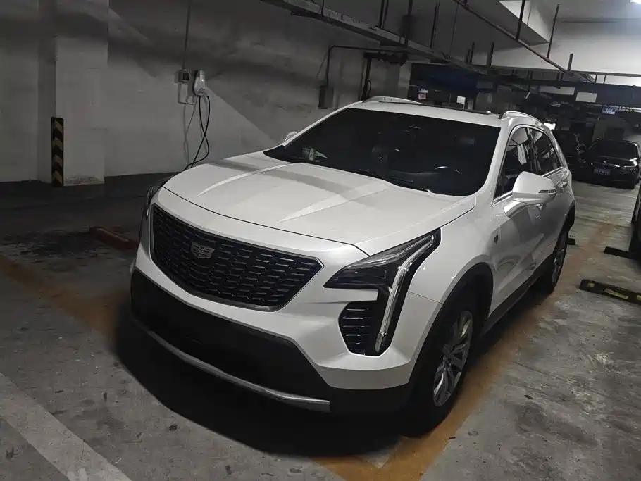 Cadillac XT4