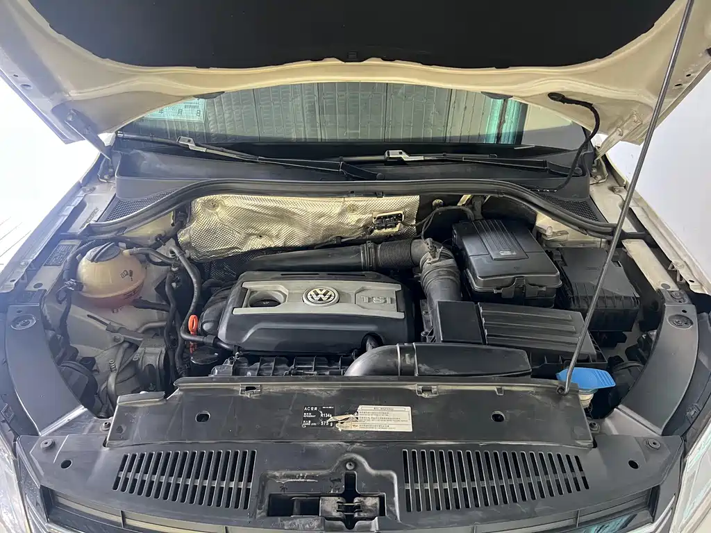 Volkswagen Tiguan — миниатюра 7