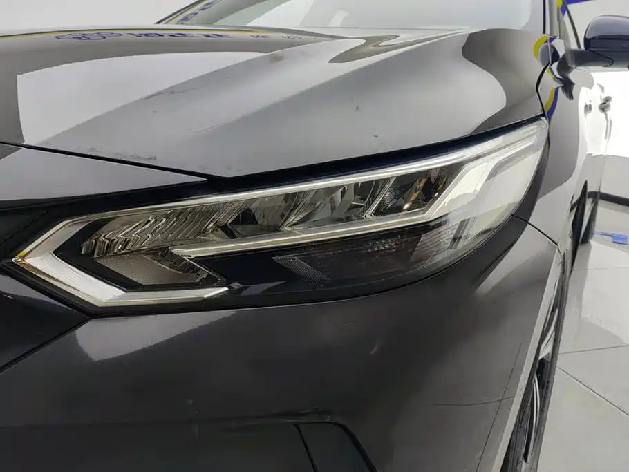 Nissan Sylphy — миниатюра 4