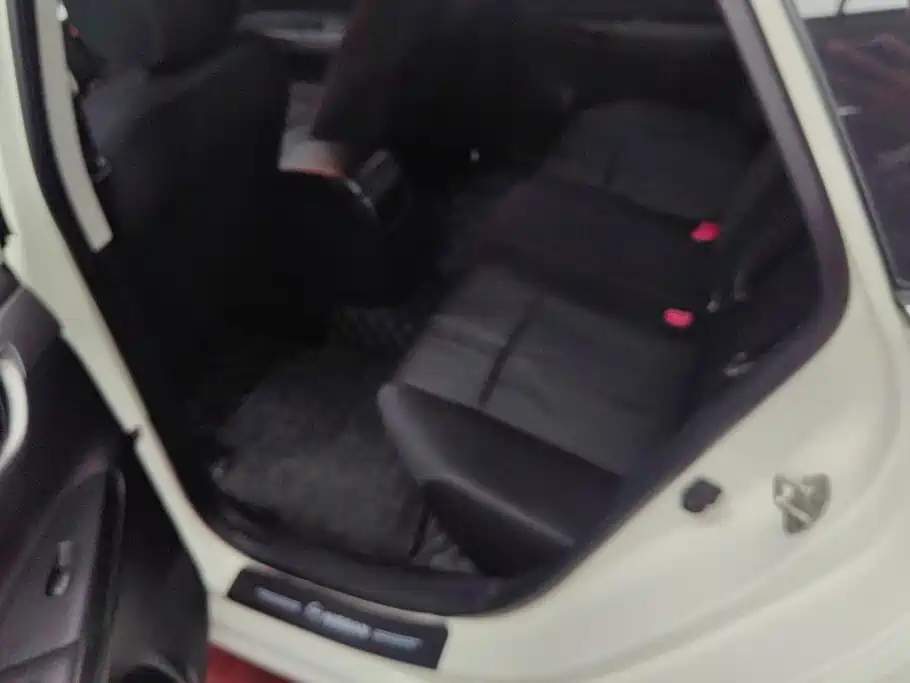Nissan Sylphy — миниатюра 11