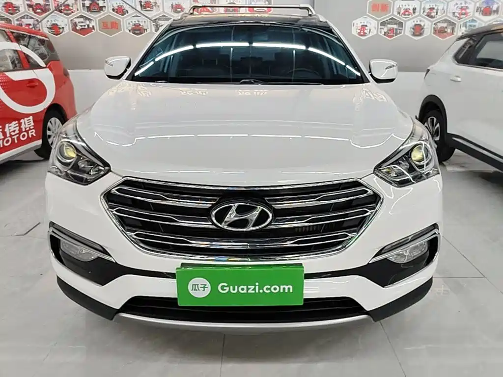 Hyundai Santa Fe — миниатюра 3
