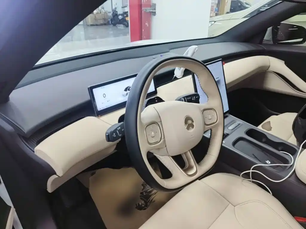 NIO ET5 — миниатюра 10