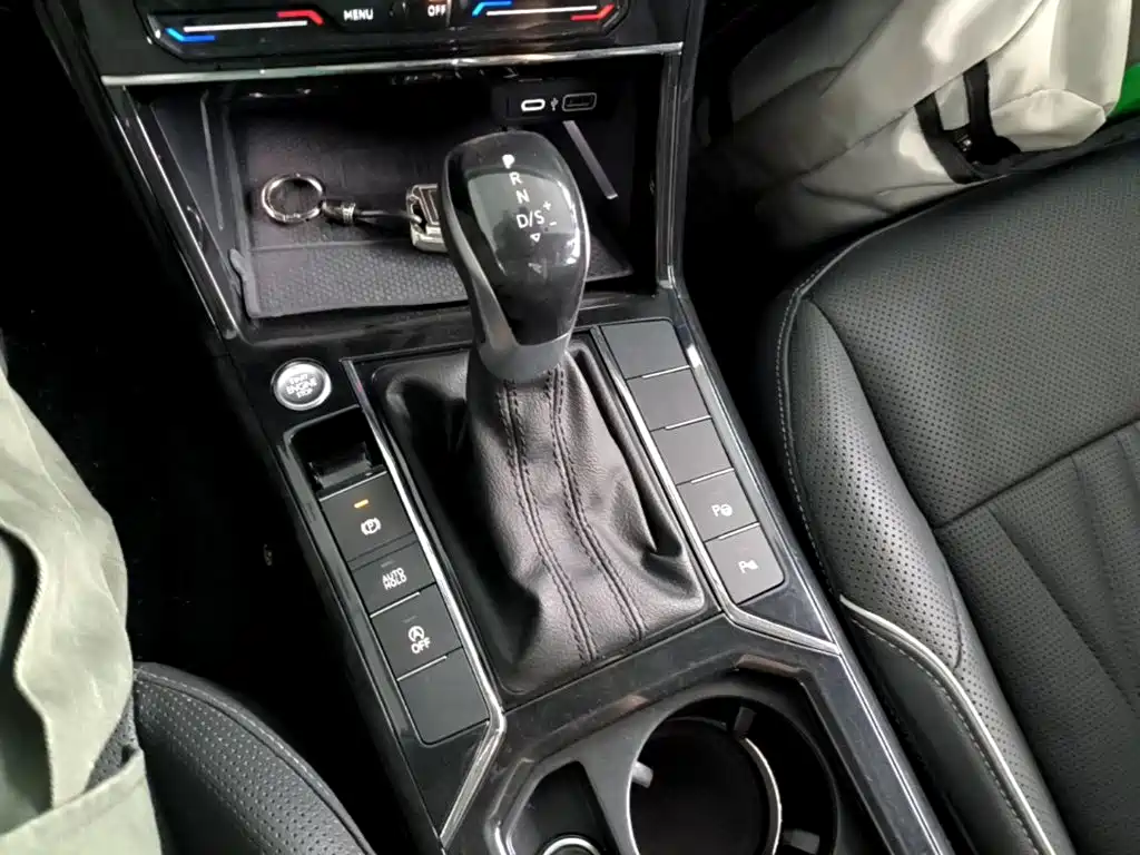 Volkswagen Passat — миниатюра 14