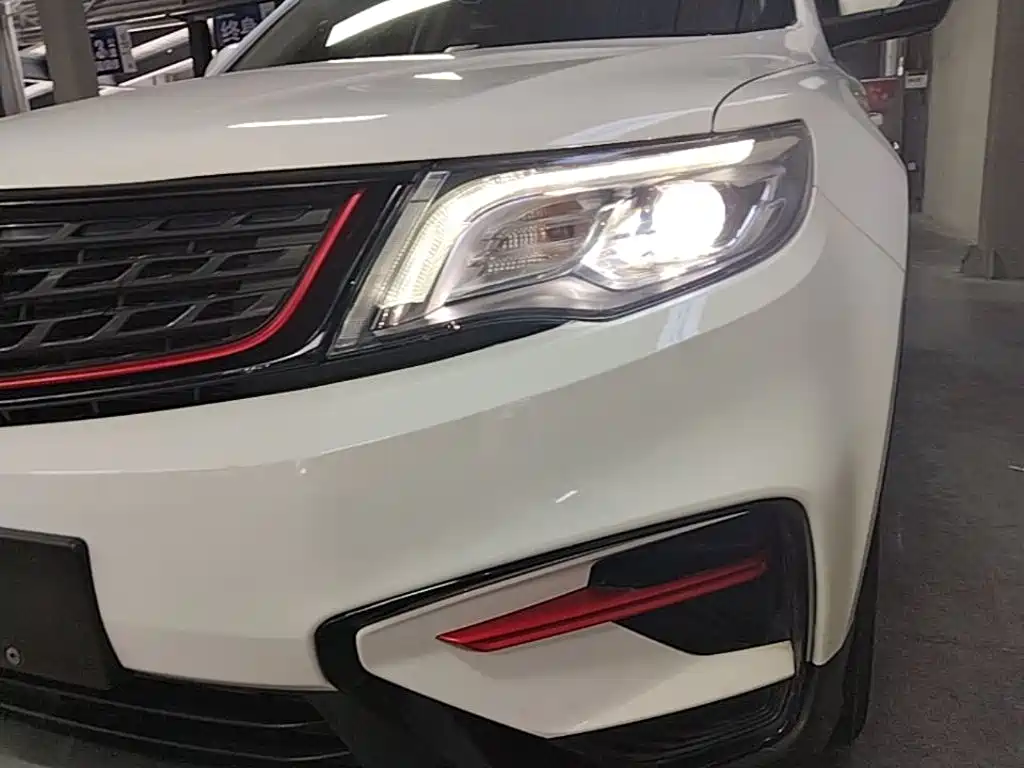 Geely Boyue — миниатюра 24