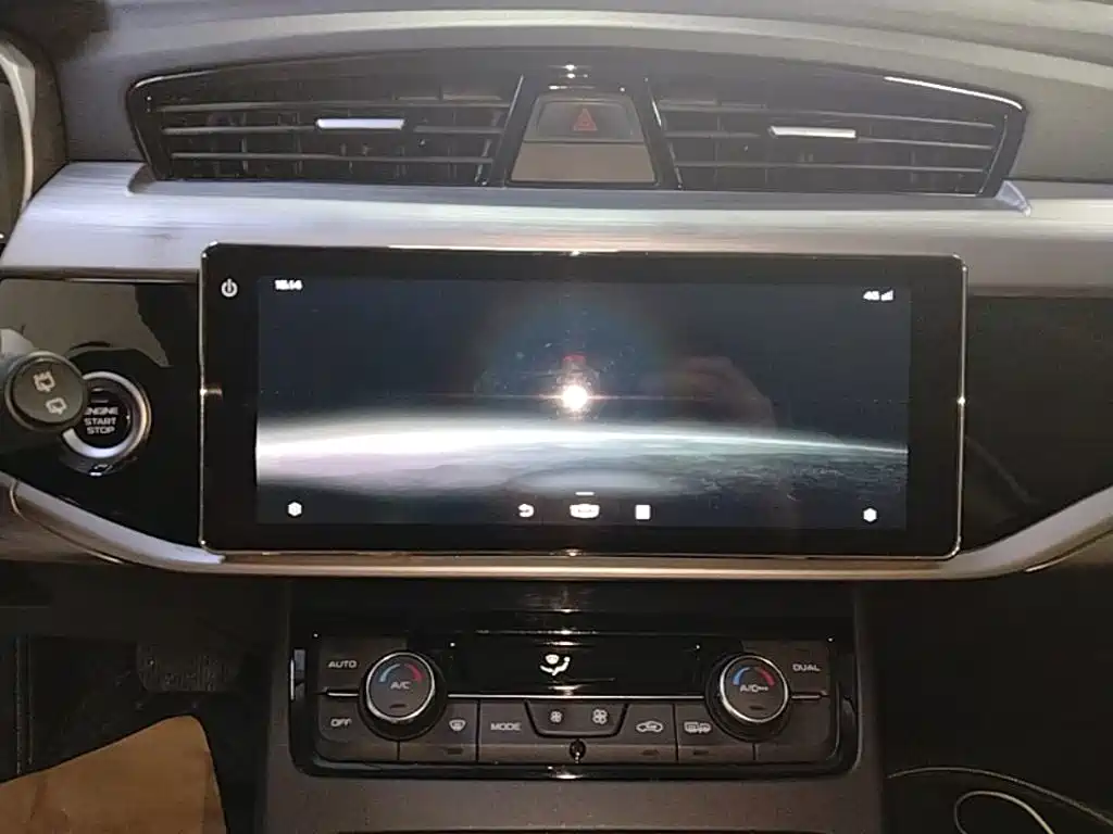Geely Boyue — миниатюра 13