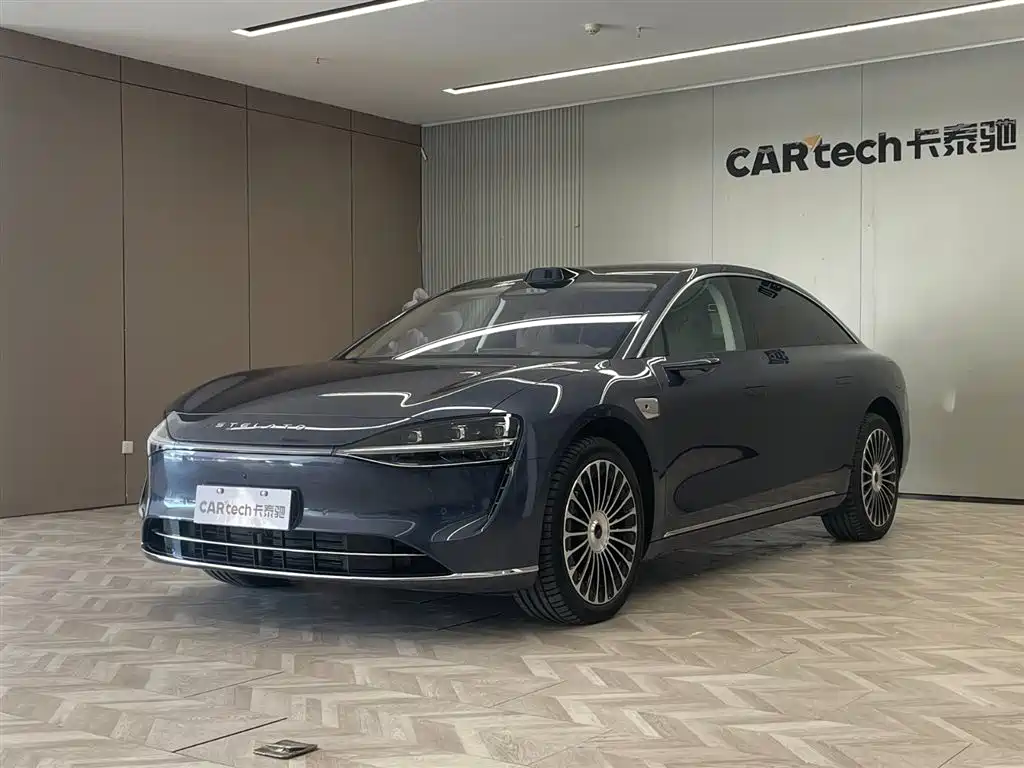 AITO ENJOY THE WORLD S9