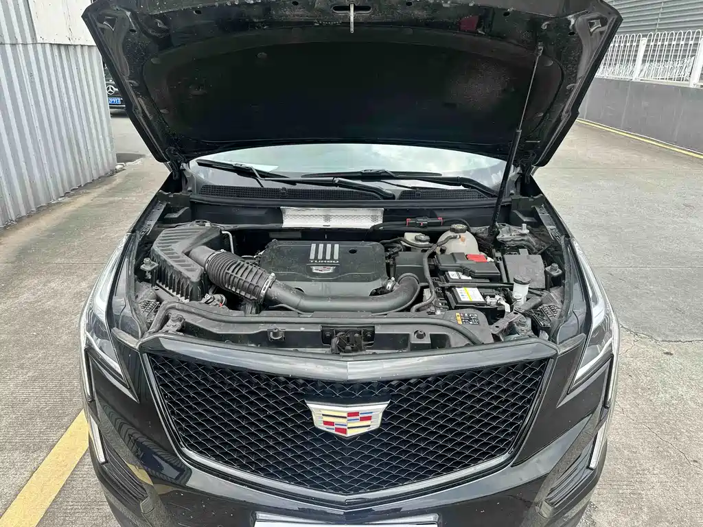 Cadillac XT5 2022 2.0T Luxury