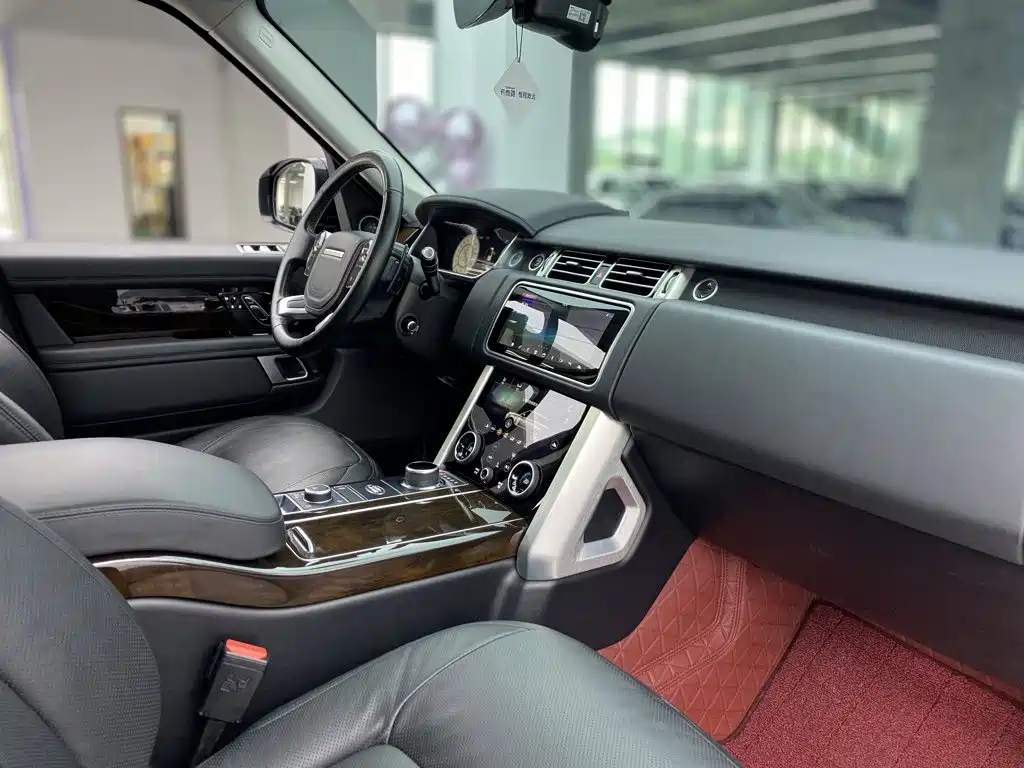 Land Rover Range Rover — миниатюра 20