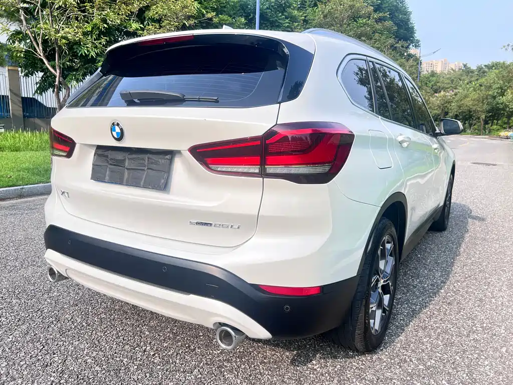 BMW X1 — миниатюра 6