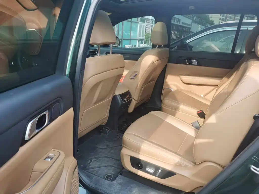 Li Auto Li ONE — миниатюра 6