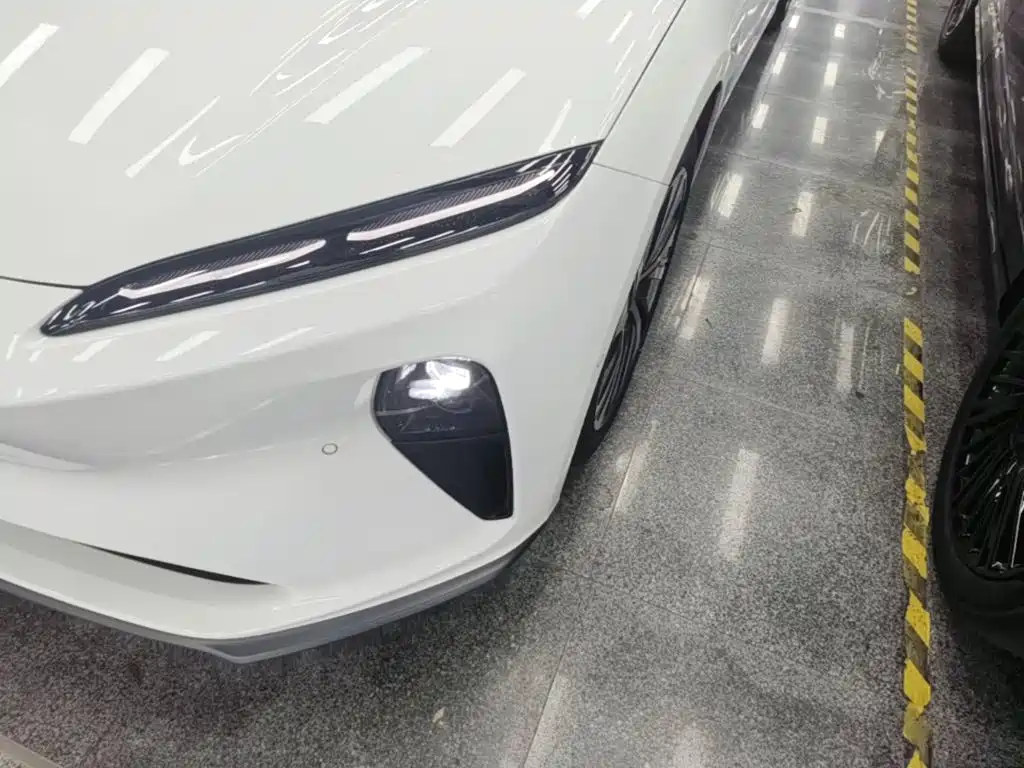 NIO ET5 — миниатюра 24