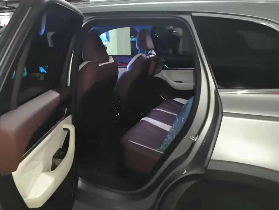 Geely Xingyue L — миниатюра 11
