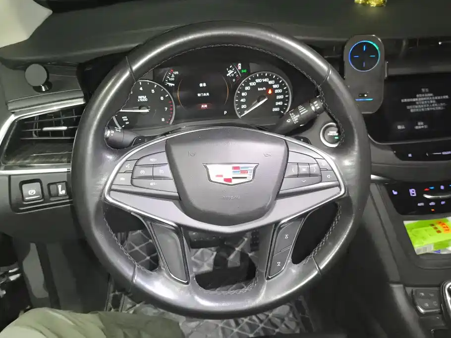 Cadillac XT5 — миниатюра 15