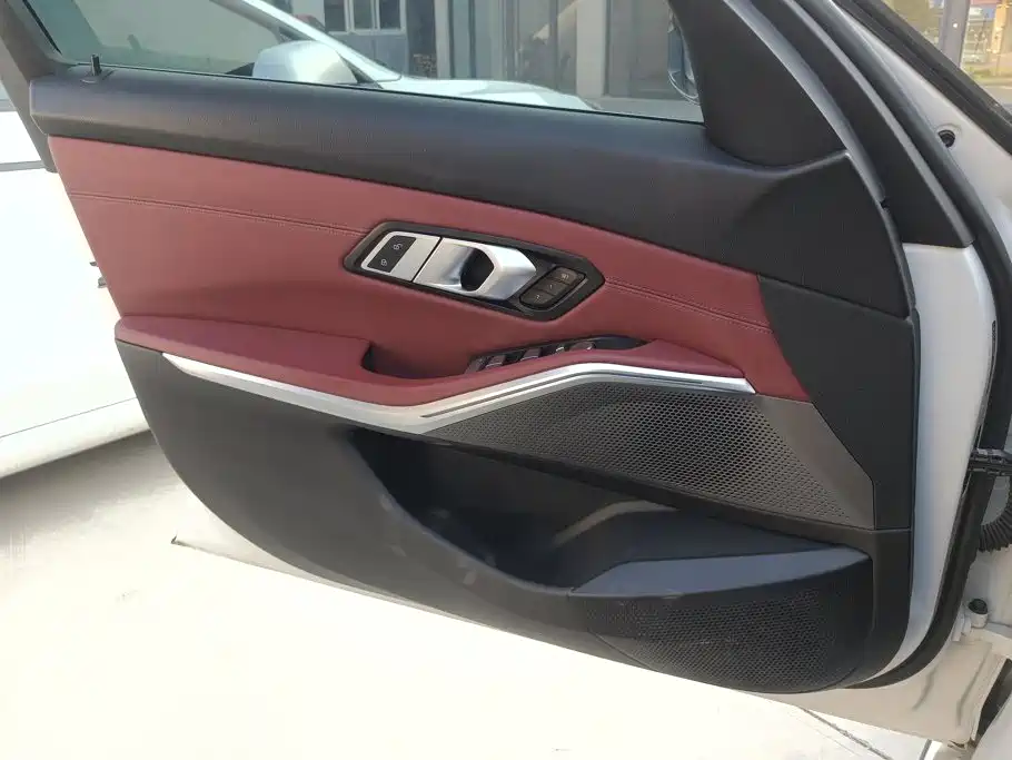 BMW i3 — миниатюра 7