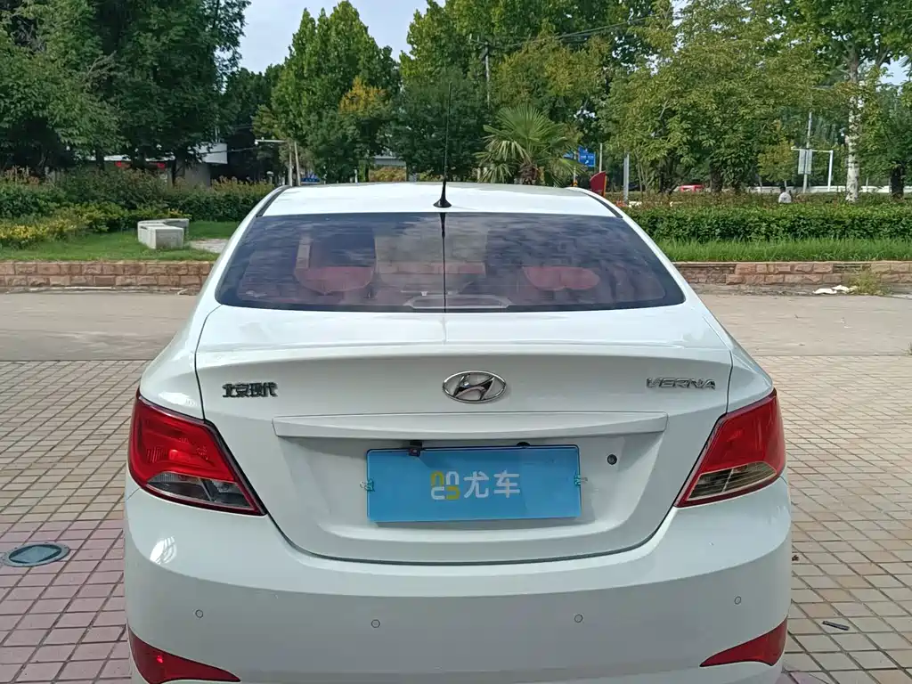 Hyundai Verna — миниатюра 14