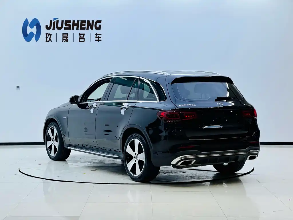 Mercedes-Benz GLC — миниатюра 4