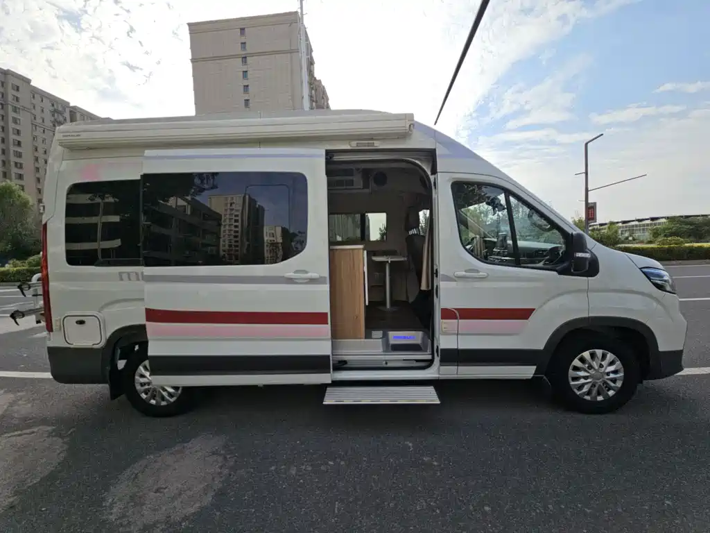 MAXUS V90 RV — миниатюра 7