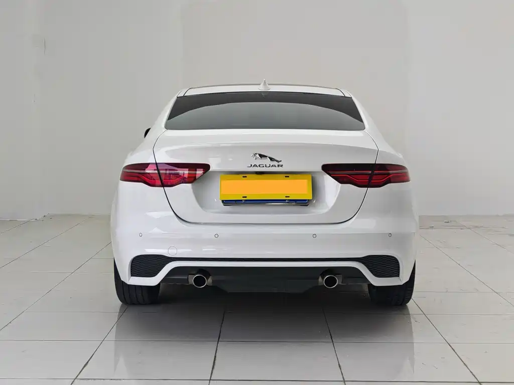 Jaguar XEL — миниатюра 6