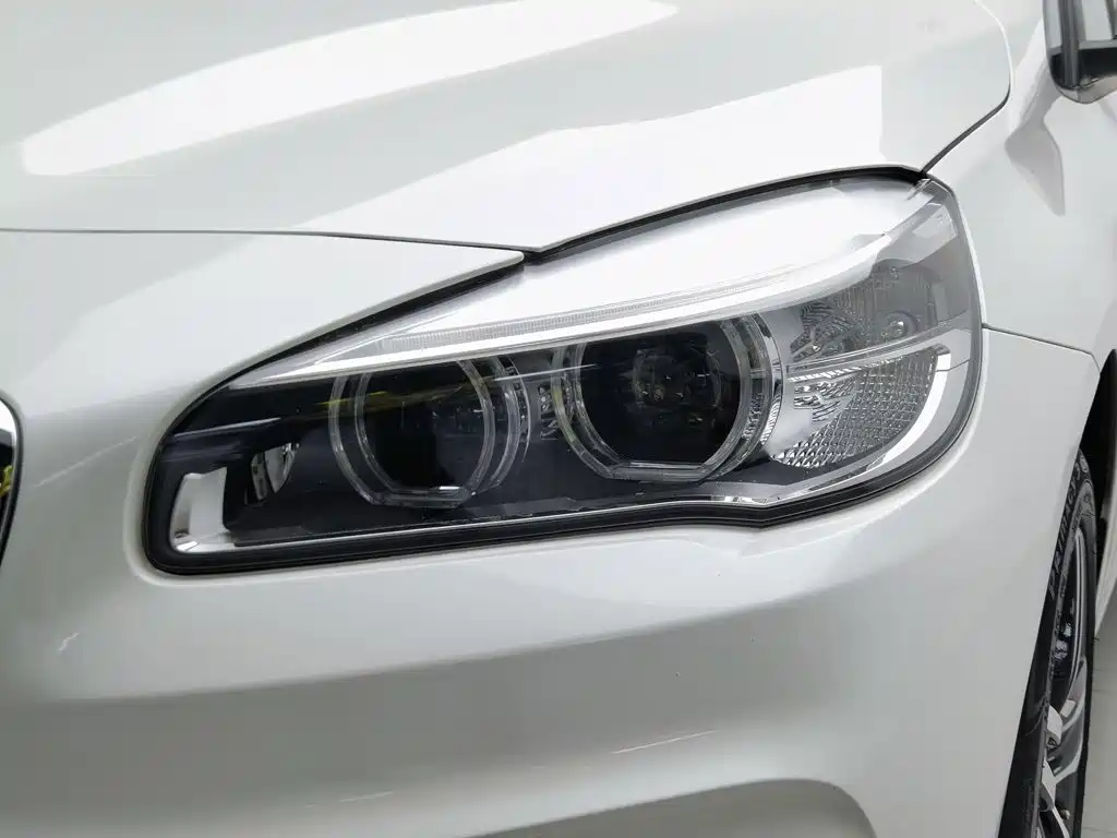 BMW 2 Series Gran Tourer — миниатюра 7
