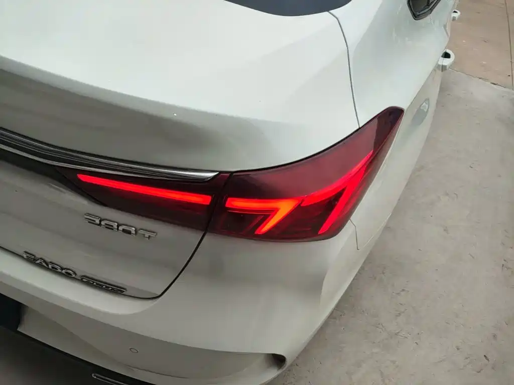 Changan Eado — миниатюра 8