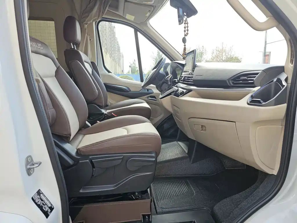 MAXUS V90 RV — миниатюра 9