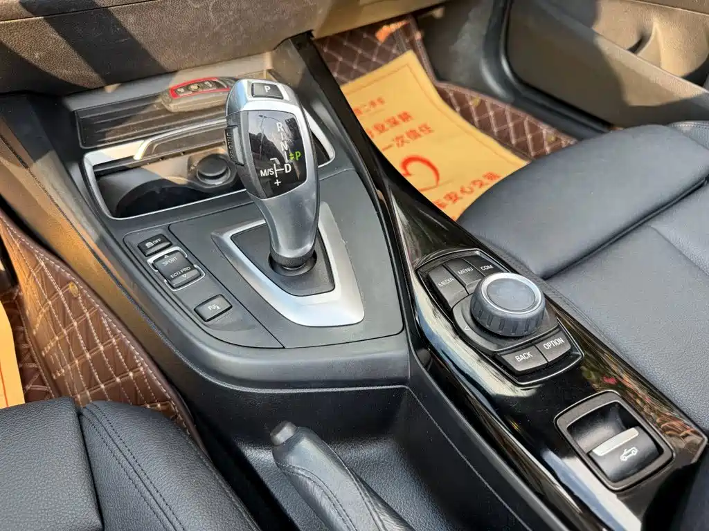 BMW 2 Series (Import) — миниатюра 9