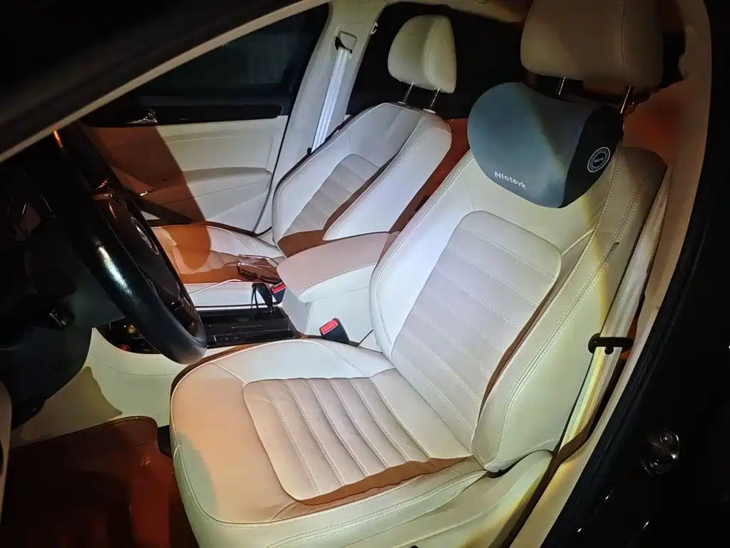 Volkswagen Passat — миниатюра 11