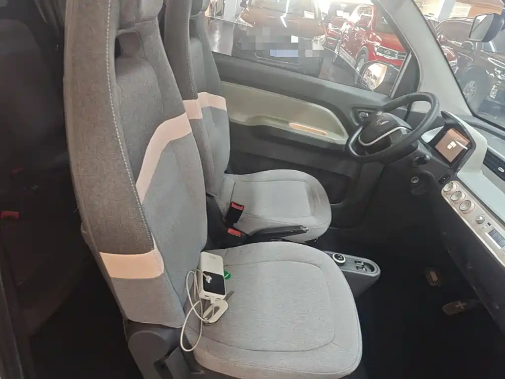 Wuling MINIEV — миниатюра 25