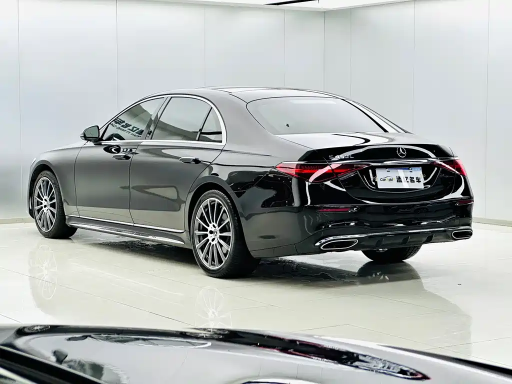 Mercedes-Benz S-Class — миниатюра 5