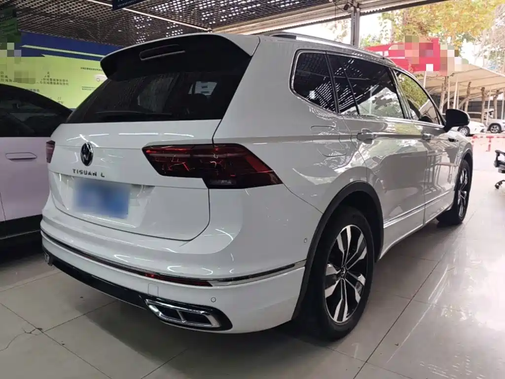 Volkswagen Tiguan L — миниатюра 7