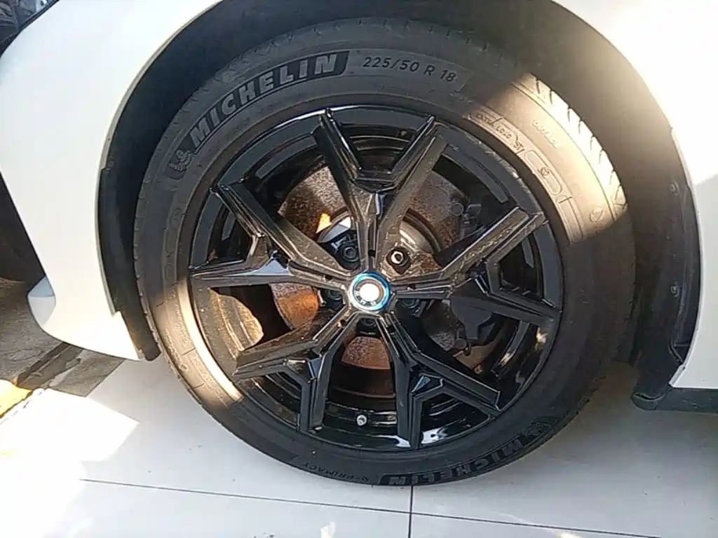 BMW i3 — миниатюра 23