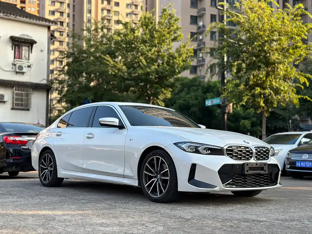 BMW 3 Series — миниатюра 3