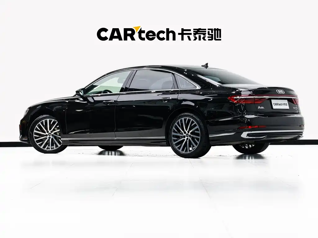 Audi A8 — миниатюра 6