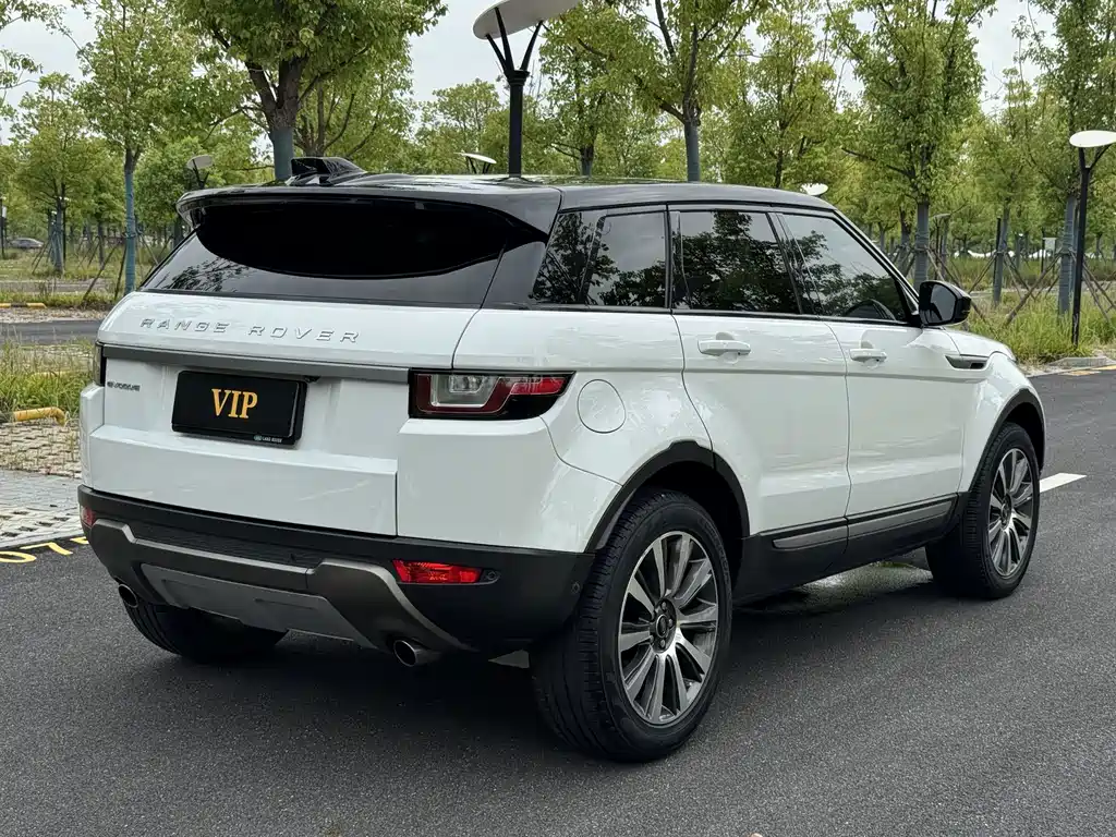 Land Rover Evoque — миниатюра 4