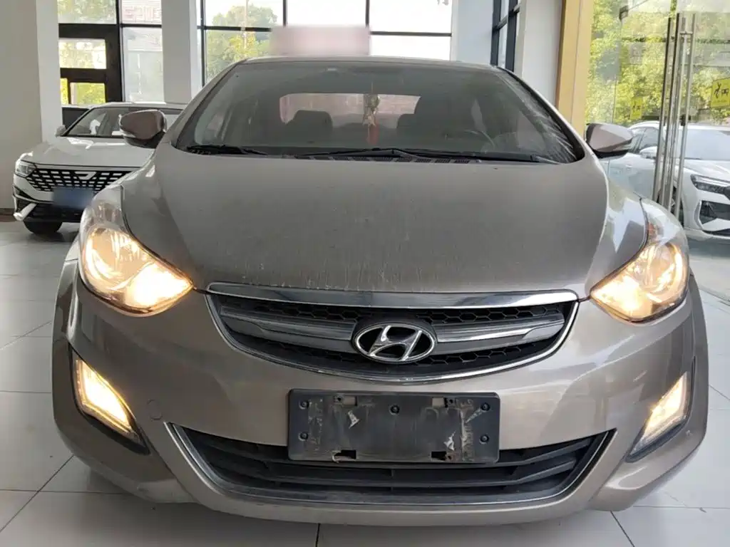 Hyundai Elantra Langdong — миниатюра 3