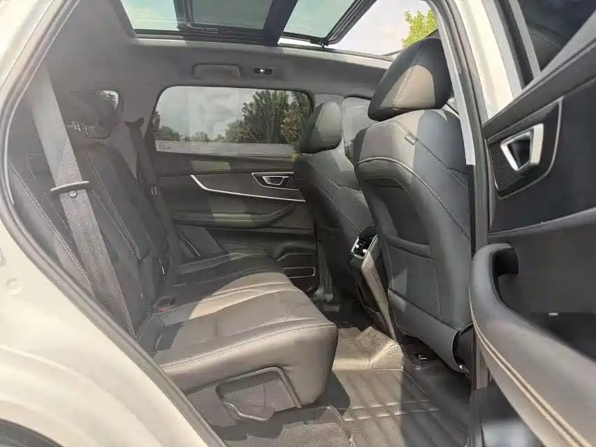 Chery Tiggo 8 — миниатюра 17