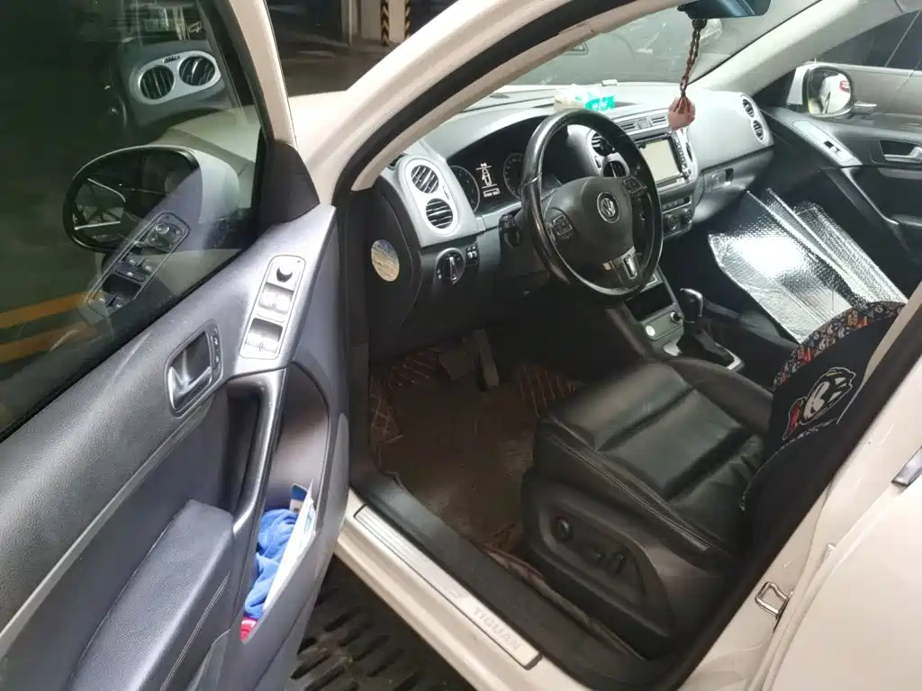 Volkswagen Tiguan — миниатюра 12