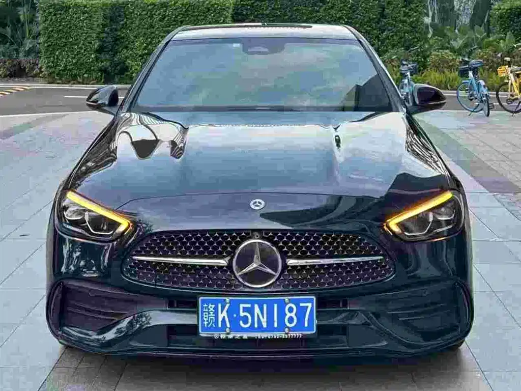 Mercedes-Benz C-Class — миниатюра 2
